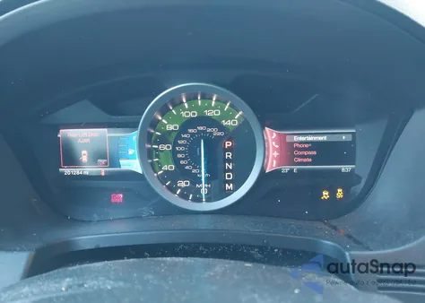 2011 Ford Explorer Xlt z USA, uszkodzony, nr VIN 1FMHK7D80BGA48366